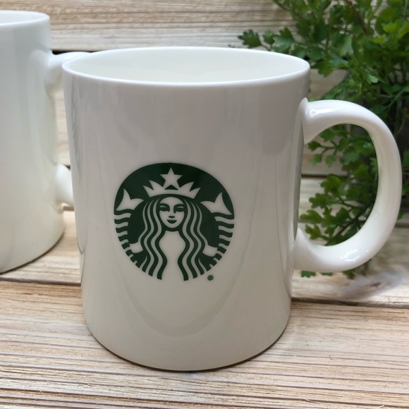 Set of 3 white Starbucks mugs - Picture 3 of 11